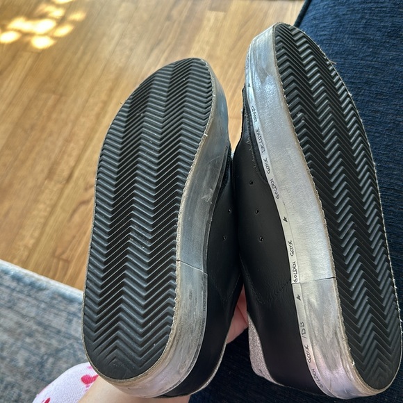 Golden Goose Tennis Shoes - Picture 11 of 13